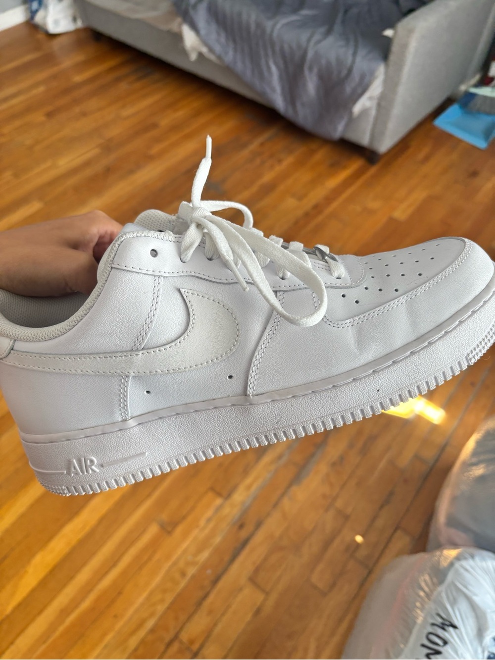 Nike Air Force Sneakers - White
Nike Air Force 1 '07 - Picture 6 of 7